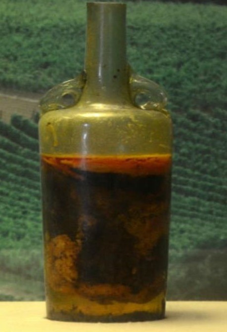 BotellaMasVieja